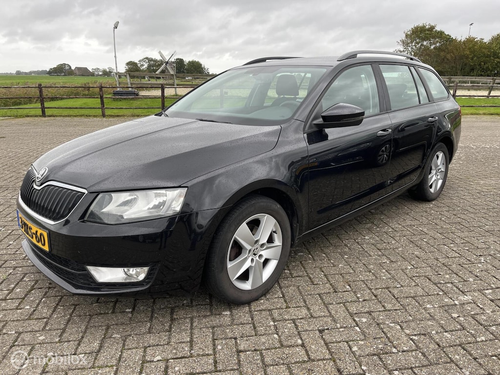 Skoda Octavia Combi 1.6 TDI Greentech Ambition Euro 5
