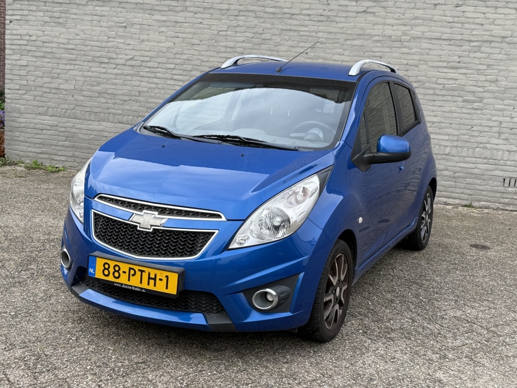 Chevrolet Spark 1.2 16V LT (Nieuwe apk en NAP)