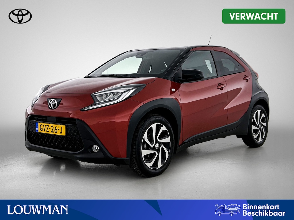 Toyota Aygo X 1.0 VVT-i MT Pulse | Dealer onderhouden | Climate Control | All season banden | LED verlichting | Cruise Control Adaptive | Apple CarPlay/Android Auto | Achteruitrijcamera |