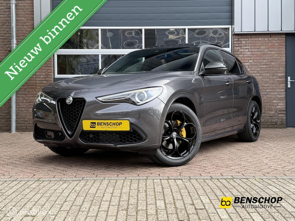 Alfa Romeo Stelvio 2.0 T AWD Veloce Panodak Leer Navi Carplay Camera Harman Kardon Trekhaak