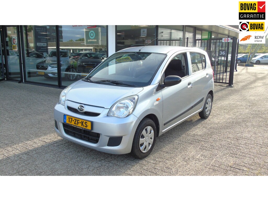 Daihatsu Cuore 1.0 Premium