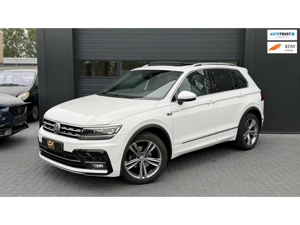 Volkswagen Tiguan 1.5 TSI ACT 3x R-Line Pano|Keyless|Camera|Sfeer