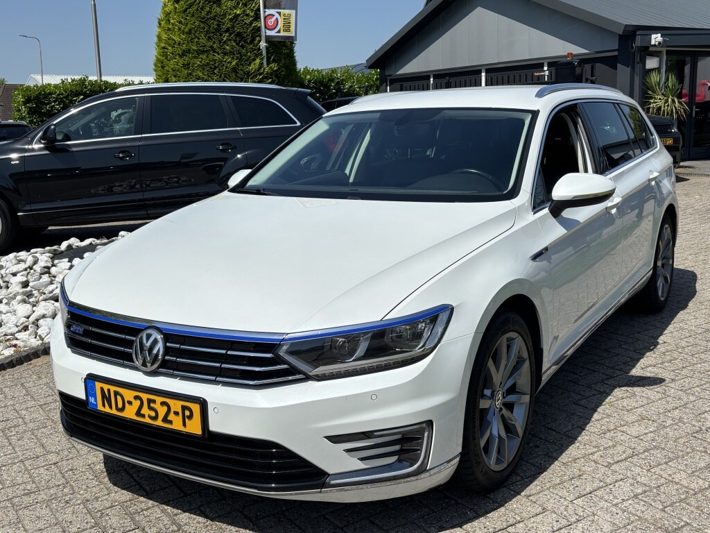 Volkswagen Passat Variant 1.4 TSI GTE Automaat DSG Highline 2016 WIt