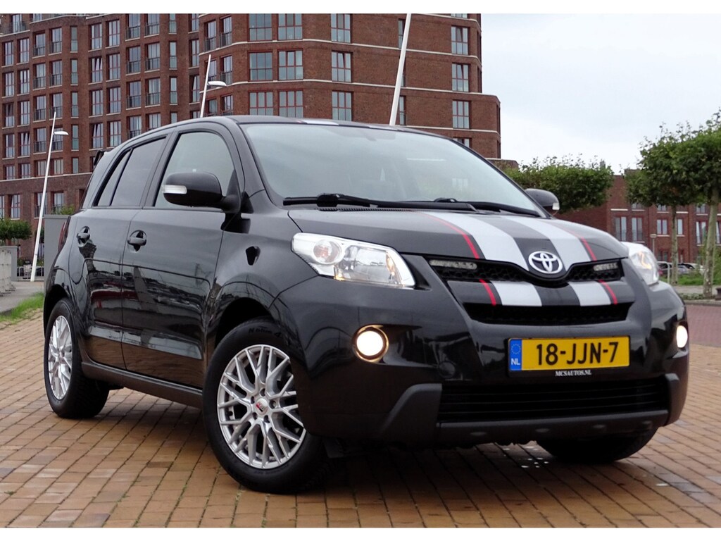Toyota Urban Cruiser 1.3 VVT-i Dynamic Leer Keyless Ecc
