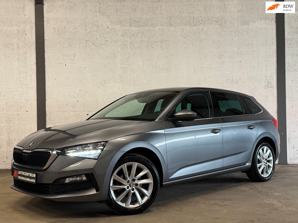 Skoda Scala 1.0 TSI Automaat|Navi|Virtual|Carplay|Camera|LED|Dealer Onderhouden !!