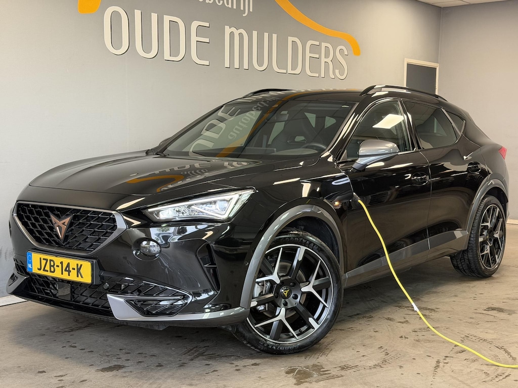 CUPRA Formentor 1.4 TSI e-Hybrid | Camera | Memory | Stoelverwarming |