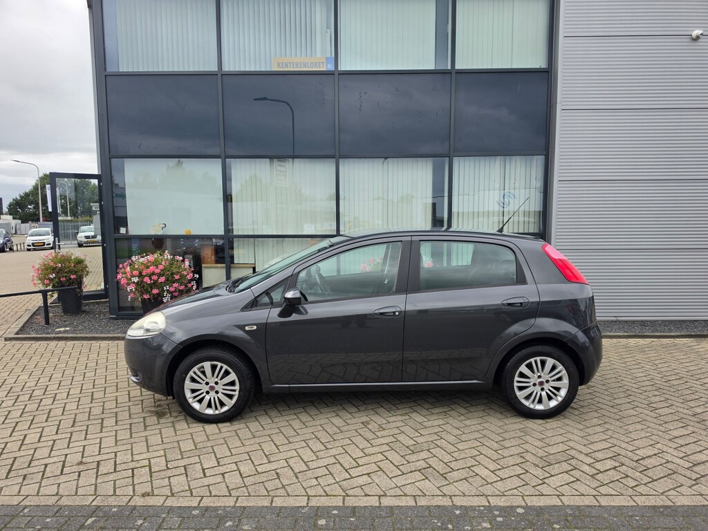 Fiat Punto Grande 1.4 Edizione Lusso