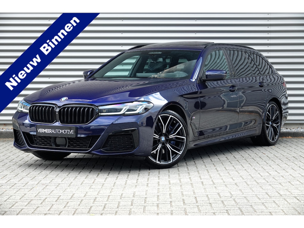 BMW 5-Serie Touring 530i High Executive Edition M-Sport | Panodak | Trekhaak | Laser | HUD | H&K |