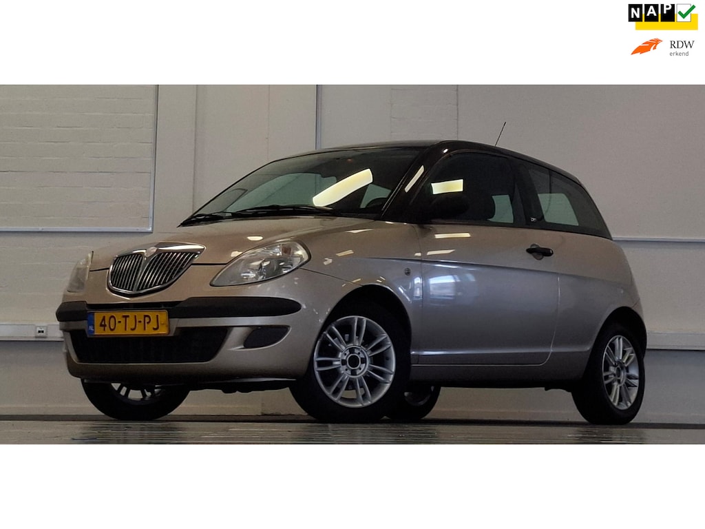 Lancia Ypsilon 1.2-16V MomoDesign 16-09-2027 APK Airco Garantie
