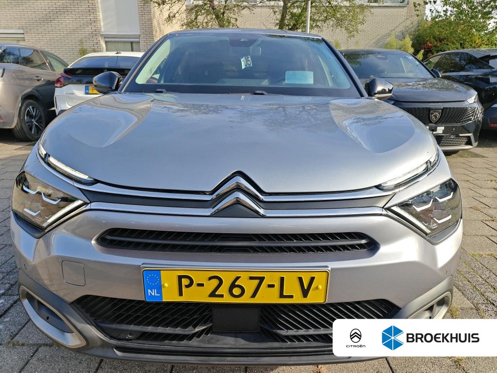 Citroën E-C4 Feel Pack 50 kWh CARPLAY | STUUR+ STOEL+ VOORRUIT VERWARMING | CAMERA | ADAPTIVE CRUISE
