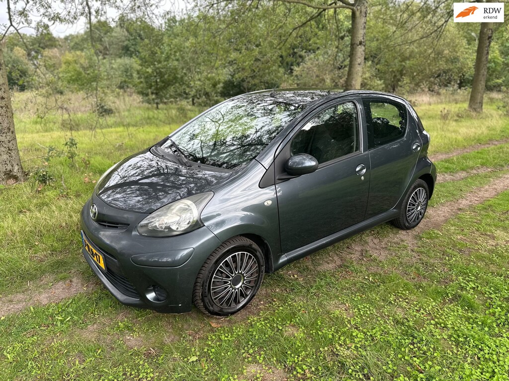 Toyota Aygo 1.0 VVT-i Comfort apk t/m 05-08-2027