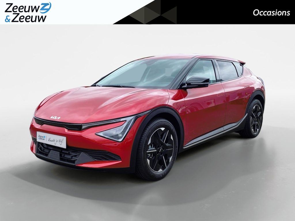 Kia EV6 Light Edition 63 kWh | VOORRAAD VOORDEEL NU €42.950,- | Direct leverbaar | Stoel+Stuur verwarming | Climate control | Navigatie | Parkeer camera achter | Parkeer sensoren voor en achter