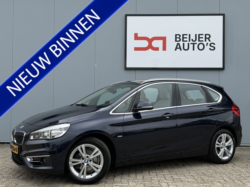 BMW 2-Serie Active Tourer 220i High Executive Automaat Navi/Trekhaak.