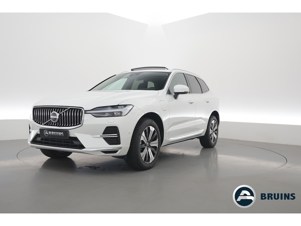 Volvo XC60 T6 Plug-in hybrid AWD Plus Bright Adap. Cruise | 360 camera | H&K Audio | Blis | Stoel + stuurverw. |