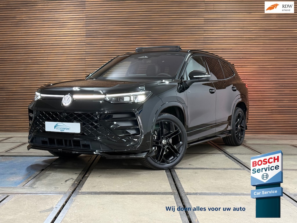 Volkswagen Tayron 1.5 eHybrid 272PK | R-Line Black MD Edition | Garantie tot 2030 | Vol! | Maxton| Pano| IQ. Light| H/K | Trekhaak