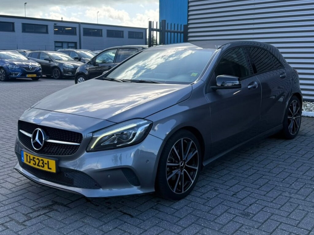 Mercedes-Benz A-klasse 180 Ambition