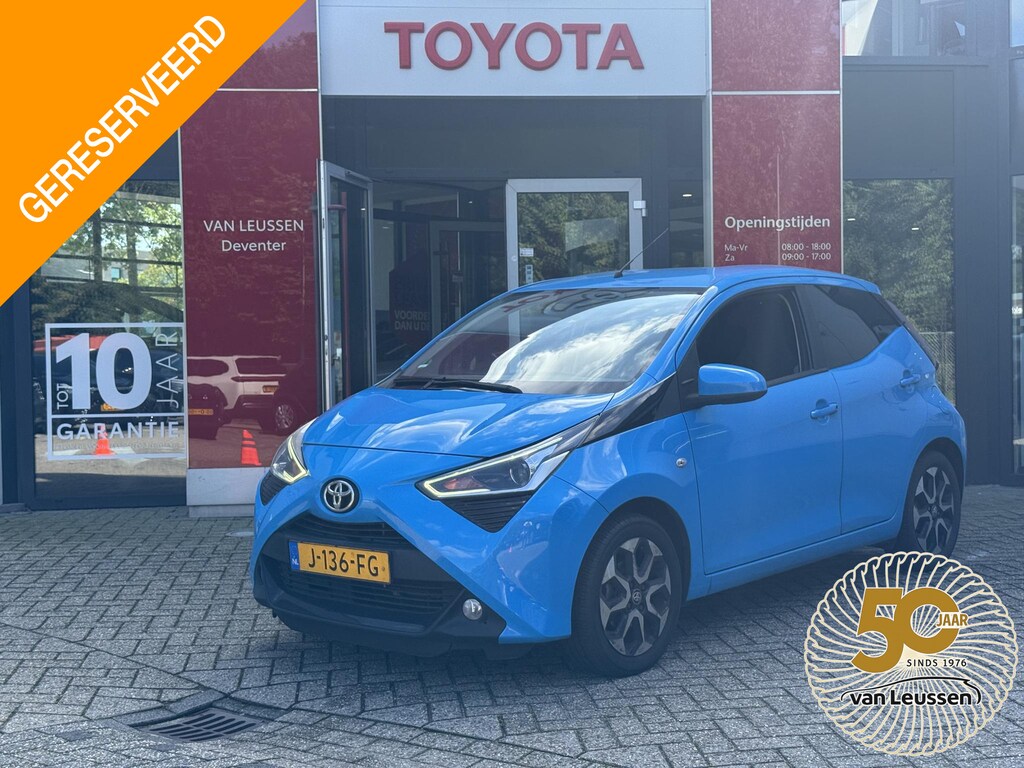Toyota Aygo JOY 5-DEURS AUTOMAAT LICHTMETALEN VELGEN CAMERA