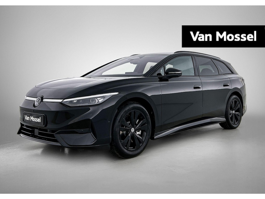Volkswagen ID.7 Tourer Limited Edition Plus 77 kWh 286pk | Trekhaak inklapbaar | Camera | Apple Carplay | Android Auto | Head-up display | Adaptive Cruise Control | Voorstoelen verwarmbaar | Automatische airconditioning |