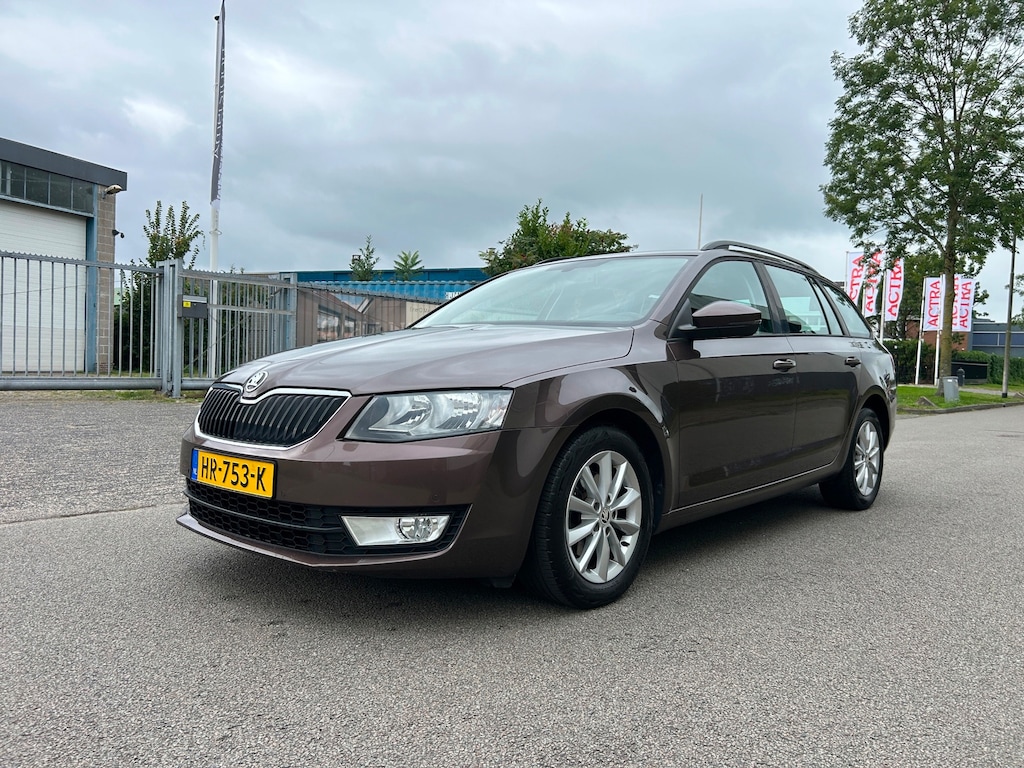 Skoda Octavia Combi 1.4 TSI Greentech Ambition Businessline