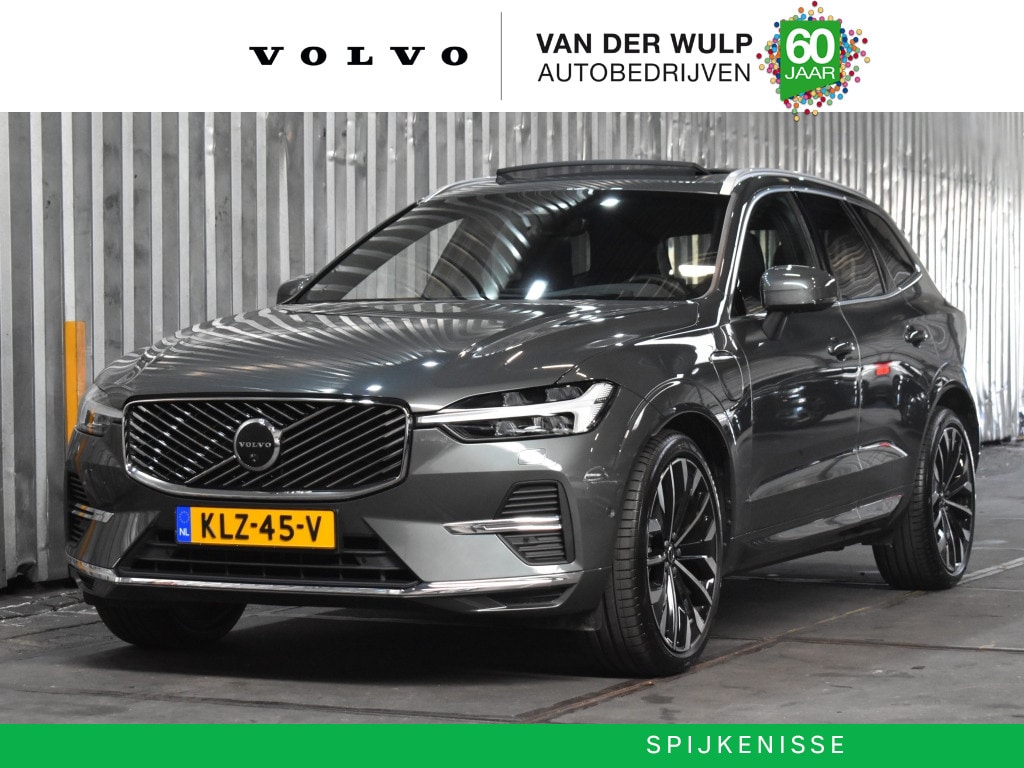 Volvo XC60 T8 407pk AWD Ultra Bright Executive Edition | Trekhaak | Luchtvering | B&W |