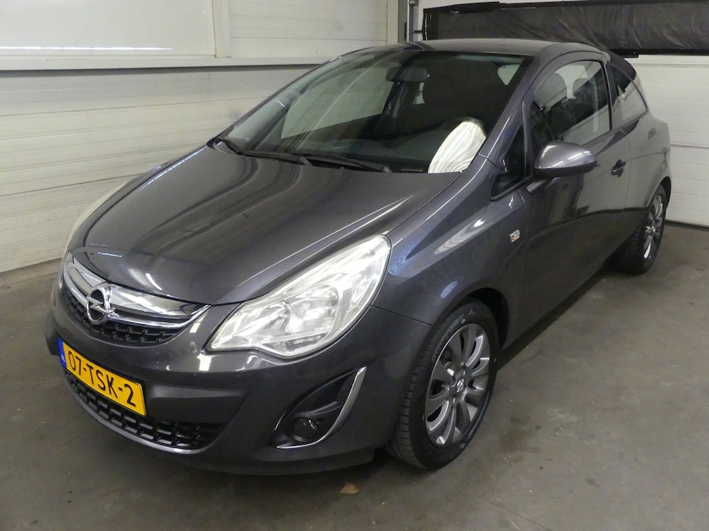 Opel Corsa 1.2-16V Anniversary Edition - Airco - Keurig Onderhouden