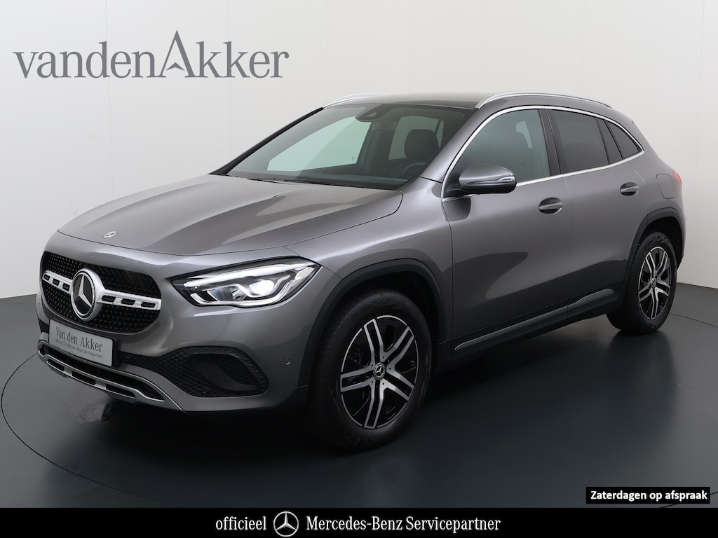 Mercedes-Benz GLA 250e Luxury // SoH 95,2% // Trekhaak // Carplay // Camera // Sfeerverlichting // Widescreen Dashbord
