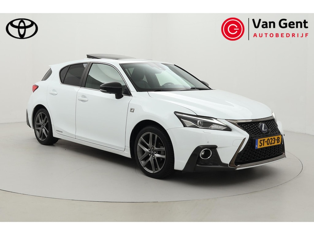 Lexus CT 200h F Sport Line | Panoramadak | Navigatie | Leder | Stoelverwarming | Parkeersensoren voor/achter | LED | Keyless | Adaptive Cruise Control | Clima | Camera | 17 inch | Rijstrooksensor | Bluetooth | Dakspoiler