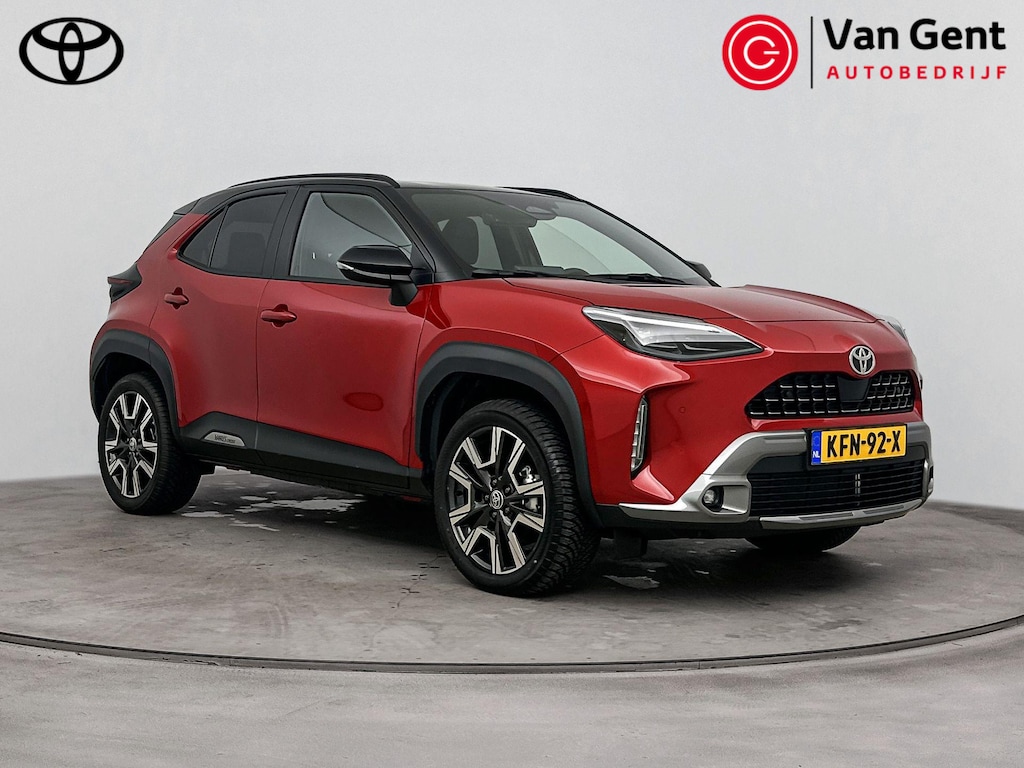 Toyota Yaris Cross 1.5 Hybrid 130 Executive | Dodehoek detectie | Matrix LED | Stoelverwarming | Head-up display | JBL | Apple Carplay / Android Auto | Parkeersensoren voor/achter | 18 inch