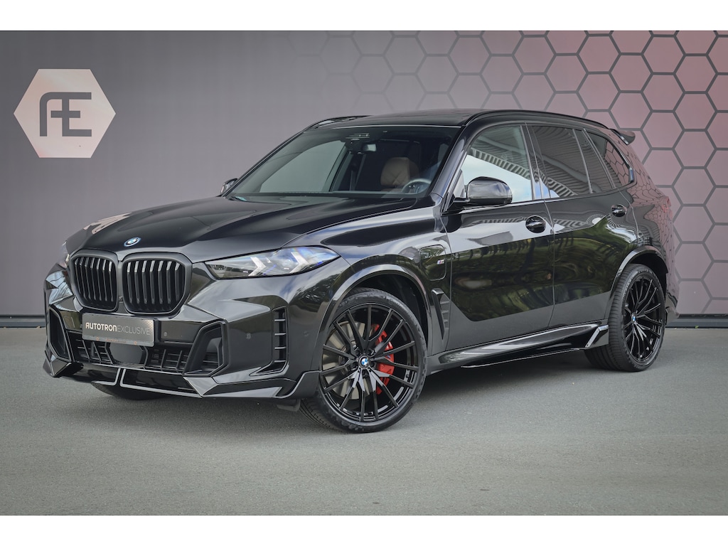 BMW X5 xDrive50e 490PK | SOFTCLOSE | H/K | 22" | PANORAMADAK | STOELKOELING MASSAGE VERWARMING | STUURWIELVERWARMING | ELEKTRISCHE TREKHAAK | COMFORT PLUS PACK | INNOVATION PACK | M PACK | TRAVEL PACK | WARMTECOMFORT PACK | ETC.