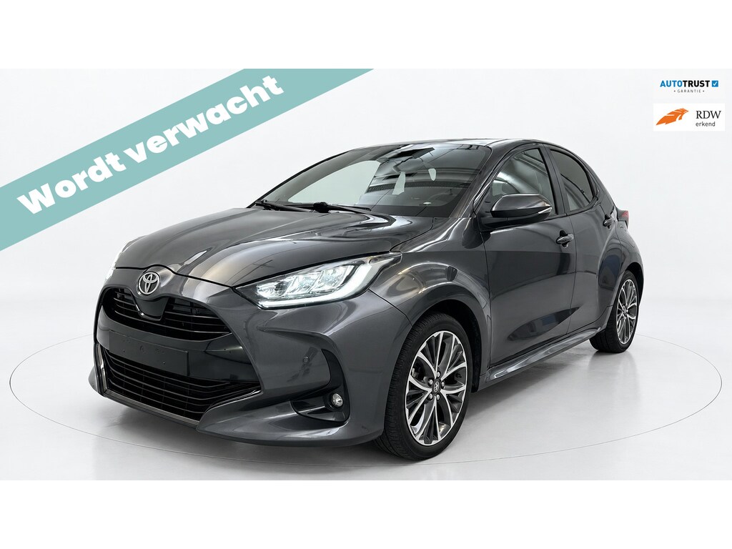 Toyota Yaris 1.5 Hybrid 130 Executive|Technology Plus|Facelift Automaat|Camera|LED|JBL|Head Up|17inch
