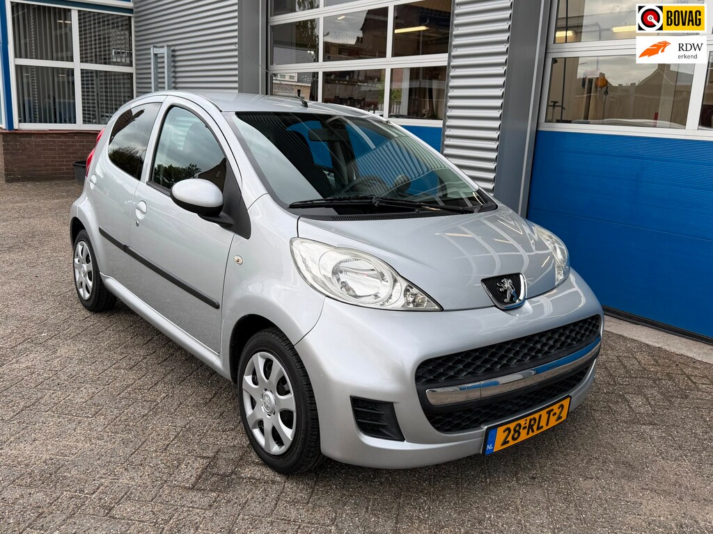 Peugeot 107 1.0-12V XS