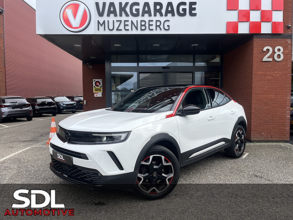 Opel Mokka 1.2 Turbo GS Line 131PK // DODEHOEK // CAMERA+SENSOREN // KEYLESS // CLIMA // CRUISE // APPLE-ANDROID AUTO //