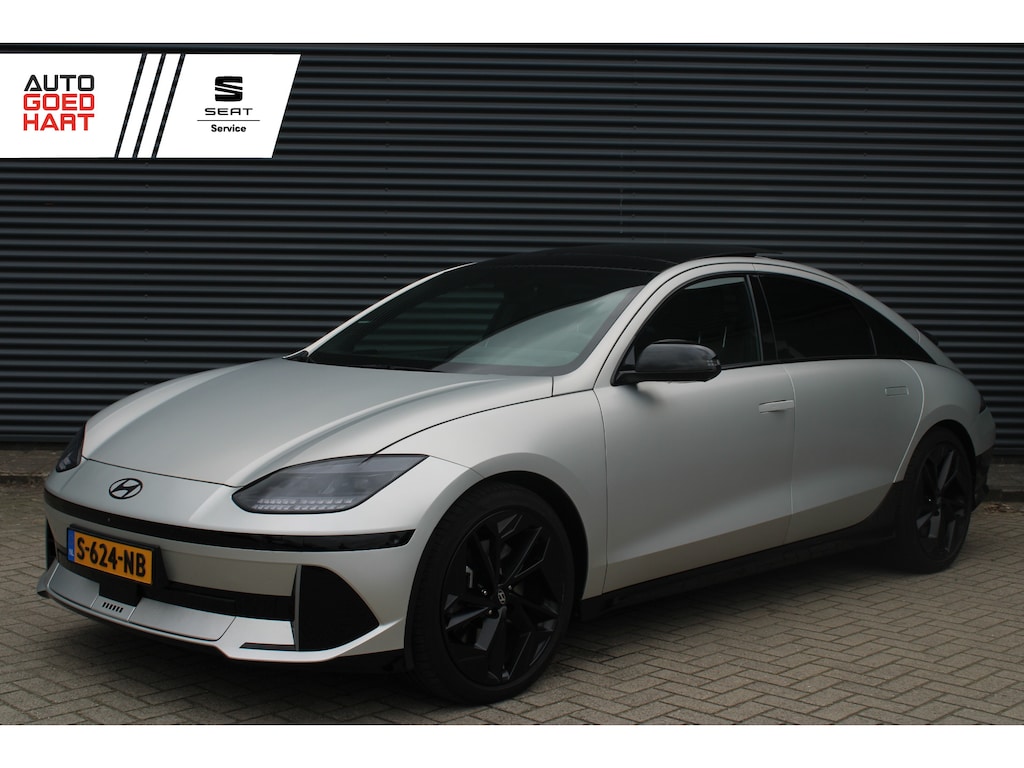 Hyundai Ioniq 6 First Edition AWD 77.4 kWh 325PK Panoramdak Trekhaak Stoel/Stuurverwarming Camera