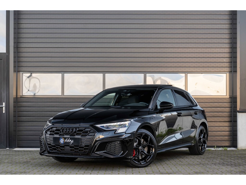Audi A3 Sportback 45 TFSI e S-Line edition Competition Pano|B&O|Matrix|Camera|Ambi|