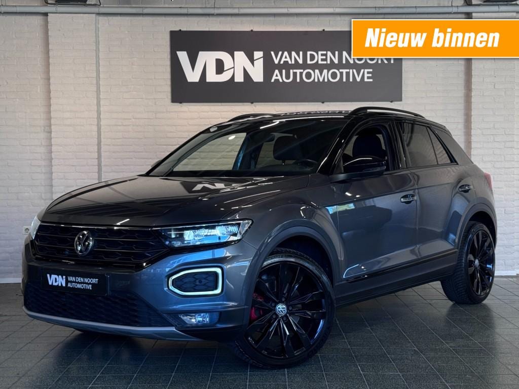 Volkswagen T-Roc 1.5 TSI Sport Business R Black Style BEATS Camera Trekhaak 19''