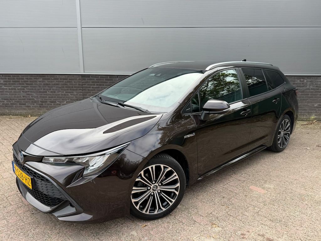 Toyota Corolla Touring Sports 1.8 Hybrid First Edition Limited Stoel + Stuurverwarming