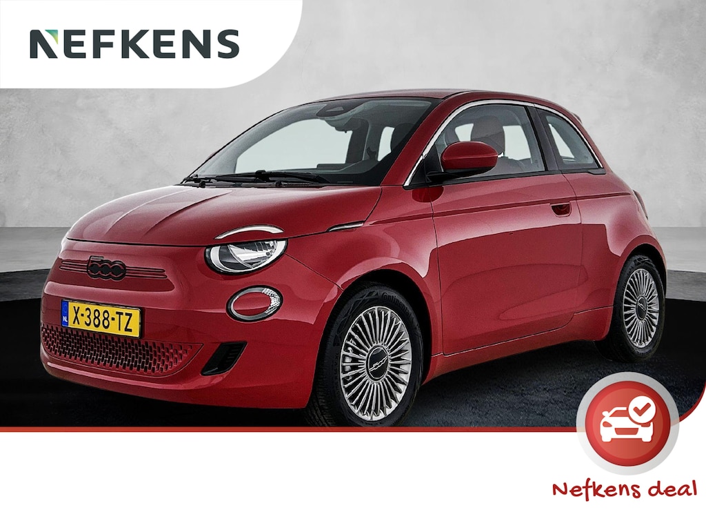 Fiat 500 95pk RED 24 kWh Automaat | 1ste Eigenaar | Navigatie | Climate Control | Cruise Control | Camera | 16"LMV | LED | Keyless Entry/Start | Apple Carplay/Android Auto |