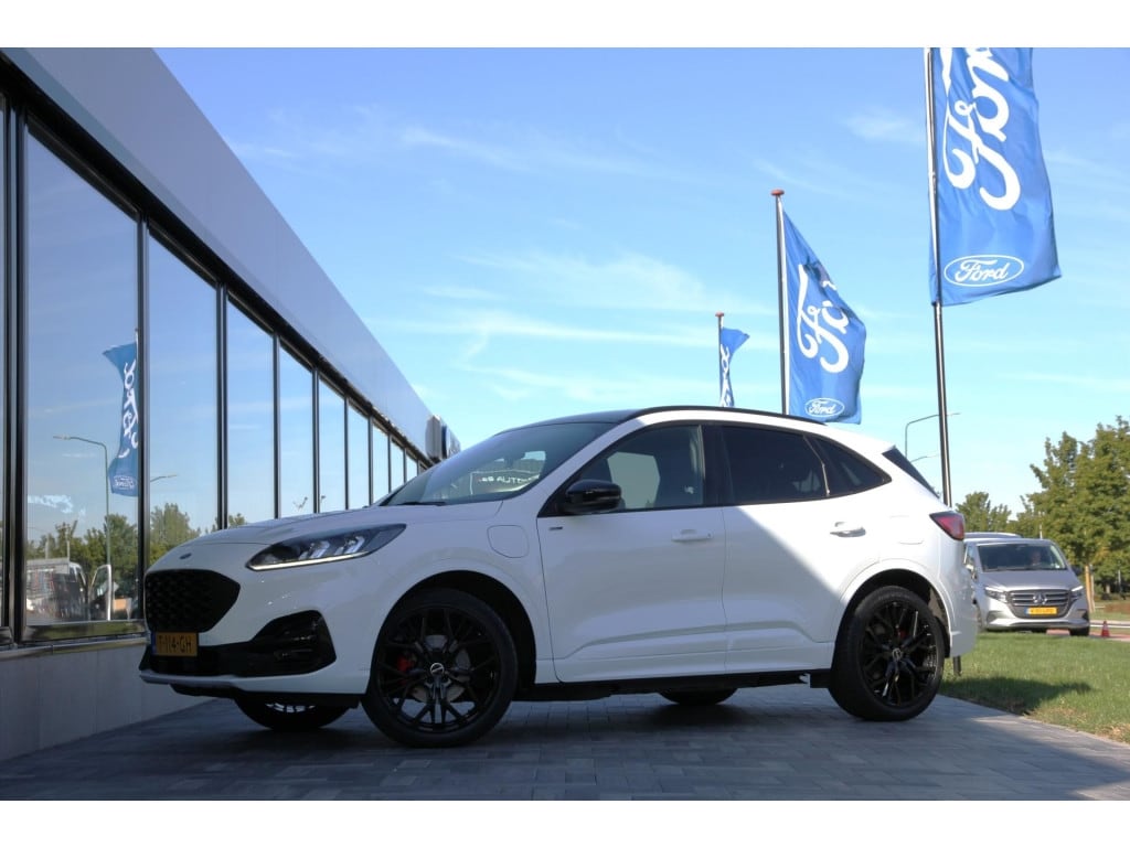 Ford Kuga 2.5 PHEV e-CVT 225pk