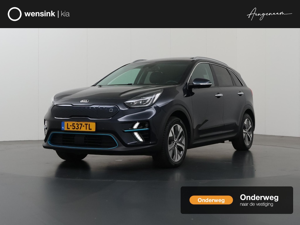 Kia Niro EV e-Niro ExecutiveLine 64 kWh | Schuifdak | Stoel/Stuurverwarming | Adaptieve Cruise Control | Leder | JBL Audio | Achteruitrijcamera | Memory seats |