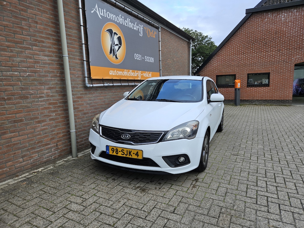 Kia ProCeed pro_cee'd 1.4 CVVT Navigator Plus Pack