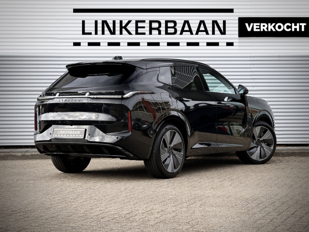 Lynk & Co 08 1.5 More | BTW | Harman Kardon | Massage | Stoelventilatie | Matrix |