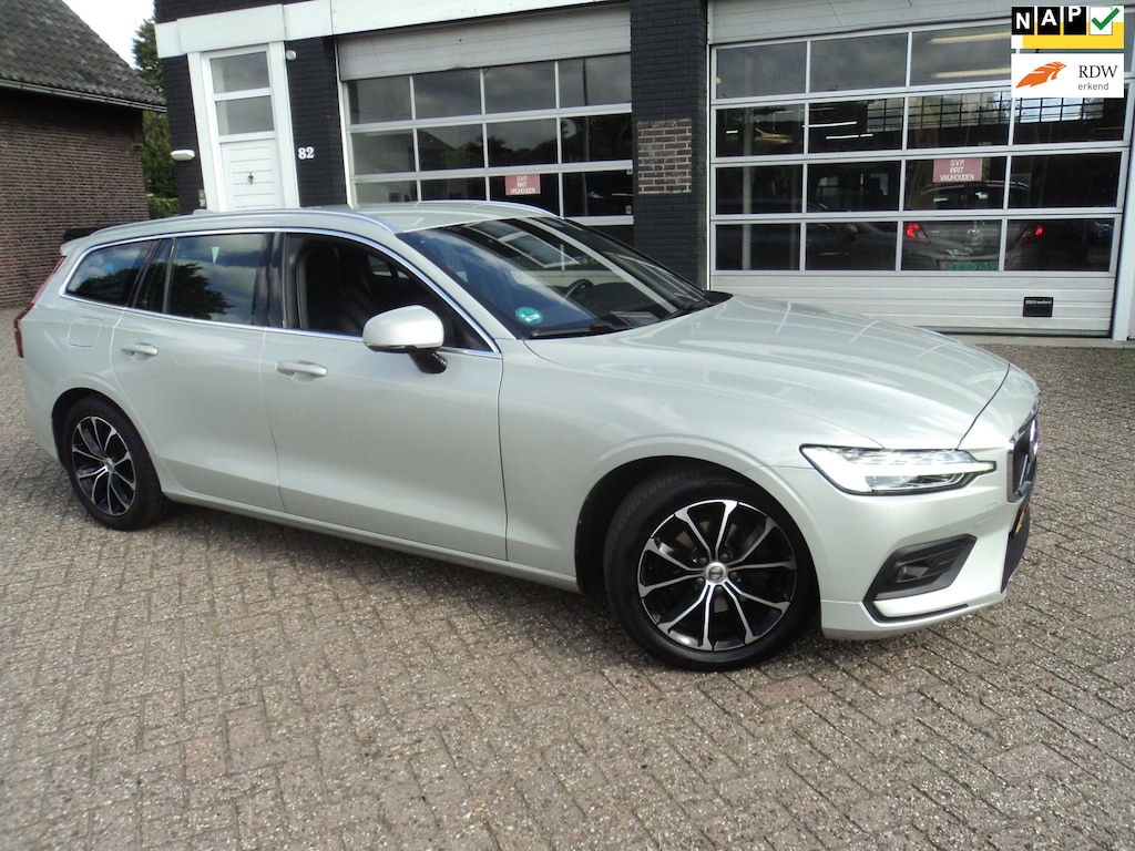 Volvo V60 2.0 D4 Momentum Stoelverwarming V+Achter en Stuurverwarming