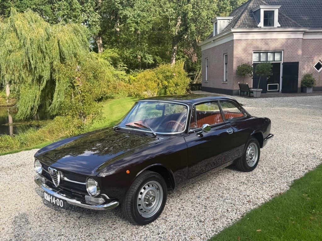 Alfa Romeo GT 1300 GT Junior 1972 GERESTAUREERD