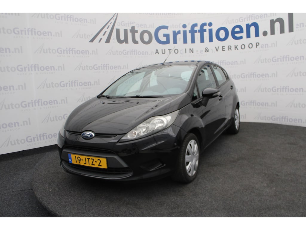 Ford Fiesta 1.25 Limited keurige 5-deurs met airco met nieuwe APK bij aflevering