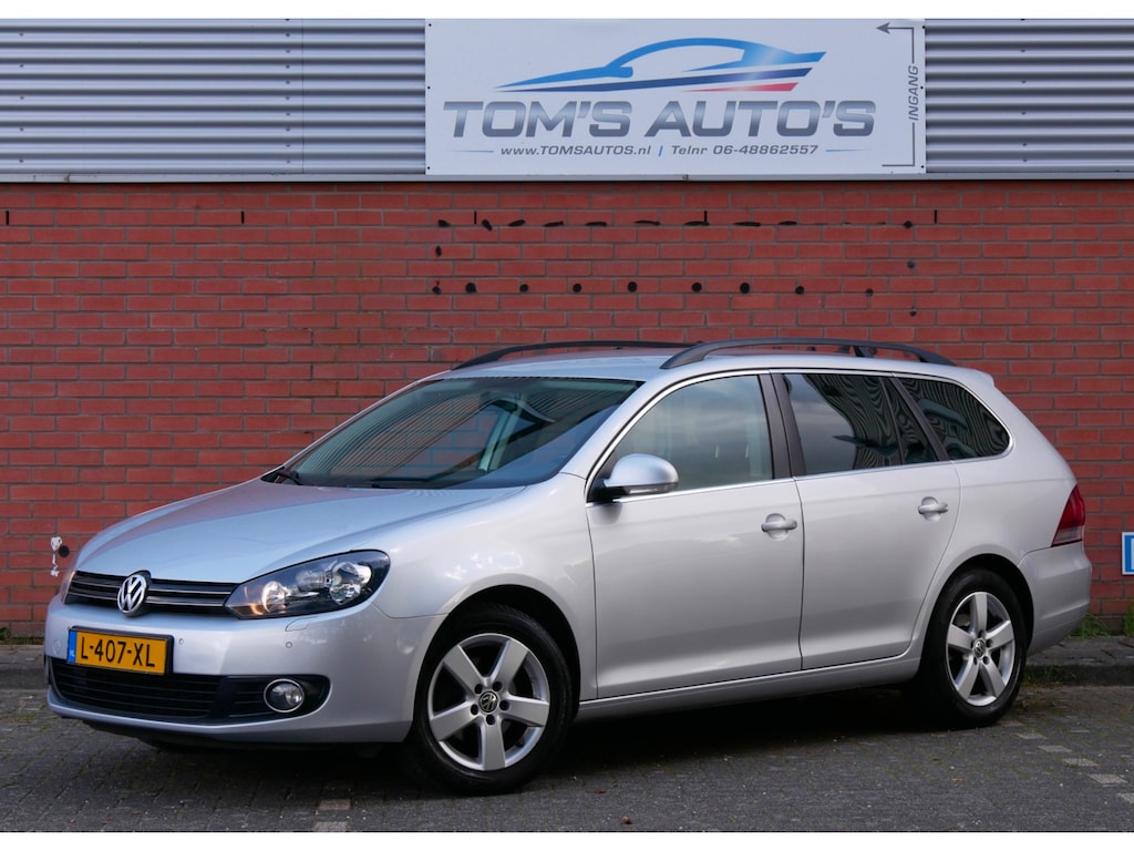 Volkswagen Golf variant 1.2 TSI Highline. nieuwe distributie. navi. stoelverwarming.