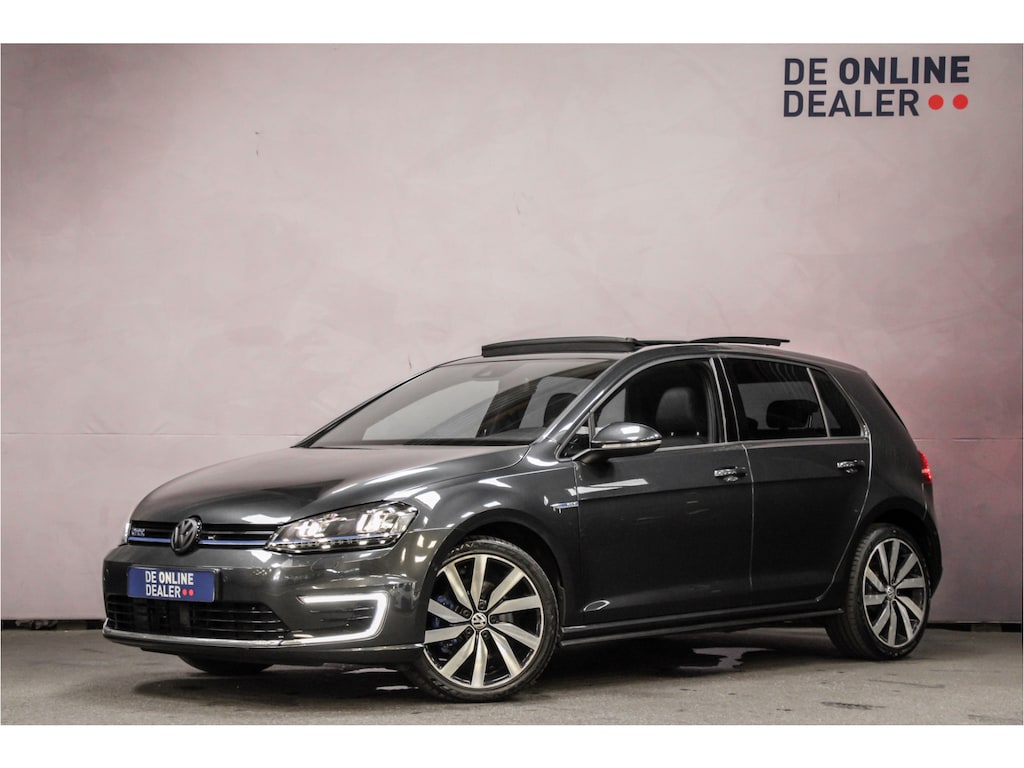 Volkswagen Golf 1.4 TSI GTE |Pano|Leder|ACC|18inch|