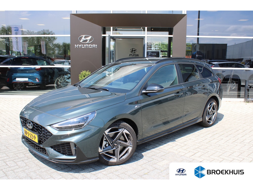 Hyundai i30 Wagon 1.5 T-GDi MHEV N Line AUTOMAAT | Afneembare trekhaak | Adaptive cruise control | Sportstoelen | Elektrisch bedienbare voorstoel met geheugen | | Achterbank in delen neerklapbaar | Achteruitrijcamera | Airco (automatisch)