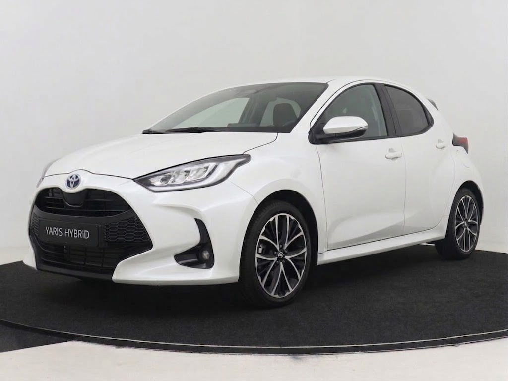 Toyota Yaris 1.5 Hybrid 115 Dynamic | Apple Carplay & Android Auto | Parkeercamera | * Actie Q3!