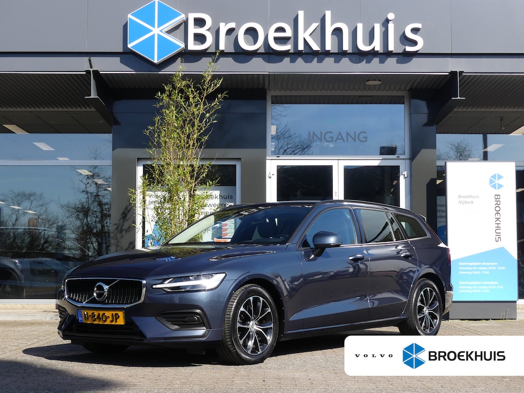 Volvo V60 2.0 B3 Momentum Advantage | Achteruitrijcamera | Apple Carplay/Android Auto|telefoonintegratie premium | Keyless start