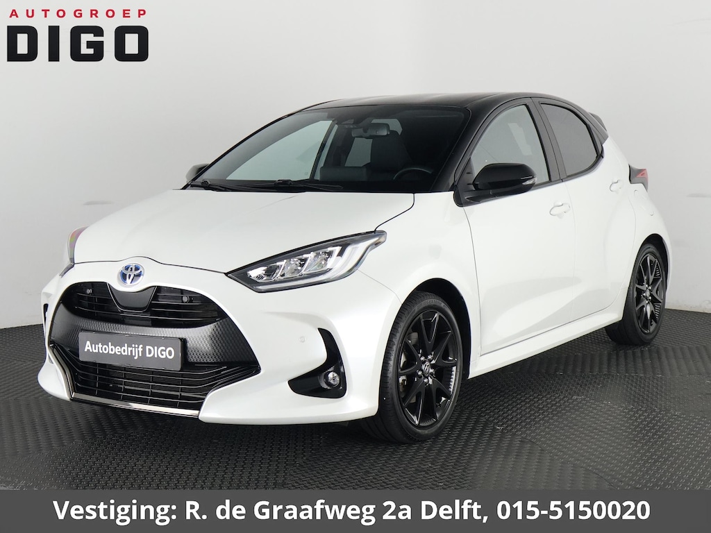Toyota Yaris 1.5 Hybrid Executive Bi-Tone | Stoelverwarming | Navigatie | Parkeersenoren | Apple Carplay & AndroidAUTO |
